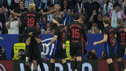 Lamine Yamal celebra el gol en el Espanyol - Barcelona