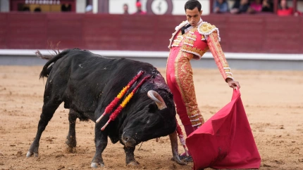 Madrid, jueves 15 de mayo de 2025. Ureña, ovación ante un buen toro de Fraile de Valdefresno