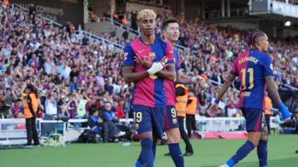 Lamine Yamal celebra su gol en el Barcelona-Villarreal