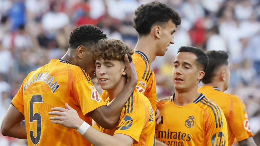 Bellingham celebra el 0-2 del Real Madrid contra el Sevilla