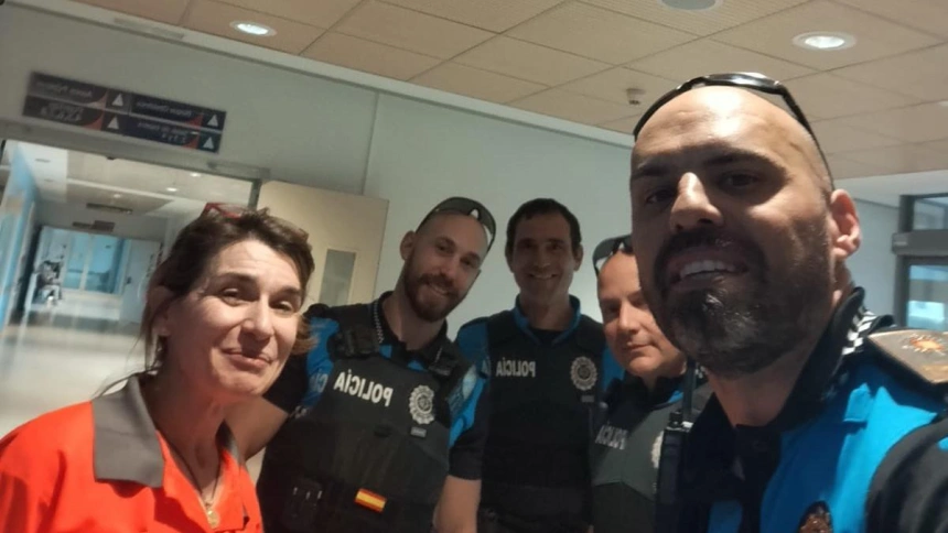 El subinspector de la Policía Municipal de Valladolid, Ángel Barrios, cuenta cómo fue atender el parto de una mujer en pleno paso de peatones