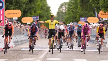 Olav Kooij logró la victoria al sprint en la duodécima etapa del Giro de Italia.