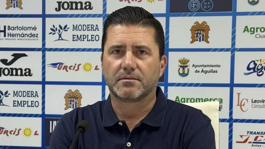 Pedro Reverte, director deportivo del Águilas FC