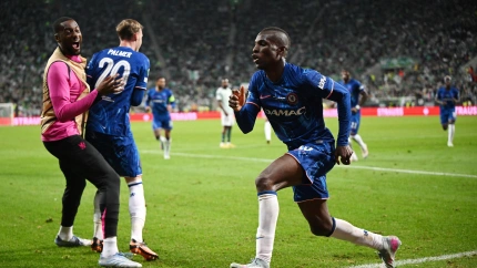 Jackson celebra el 2-1 del Chelsea al Betis