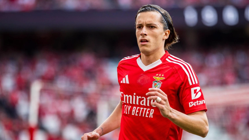 El lateral izquierdo gallego firmará por el Real Madrid en las próximas horas.