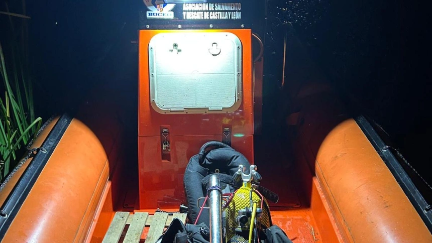 Imágenes de salvamento y rescate del joven bañista en el río Pisuerga de Valladolid