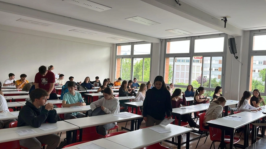 Ni los estudiantes ni los padres: ¿Por qué es esta la persona que más nervios pasa durante la PAU?