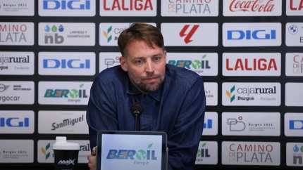 Michu califica la temporada del Burgos CF como "la peor" en Segunda y valora la renovación de Edu Espiau
