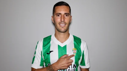 Sergi Guardiola, con la camiseta del Córdoba