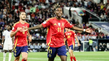Nico Williams celebra el 1-0 de España contra Francia