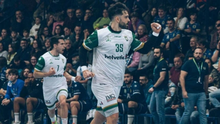 Pablo Castro en un partido con Anaitasuna ante Cangas