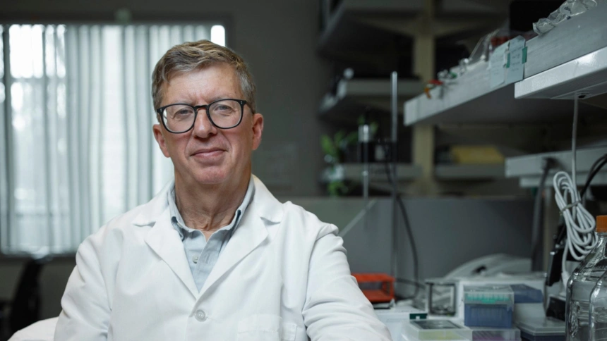 El profesor de psiquiatra de la Universidad de Stanford Luis de Lecea