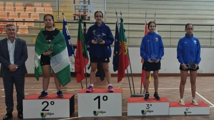 Ana Chen deslumbra en Portugal con un oro por equipos y una plata individual