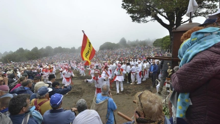 Venia de los pueblos a la Virgen de los Reyes en 2017