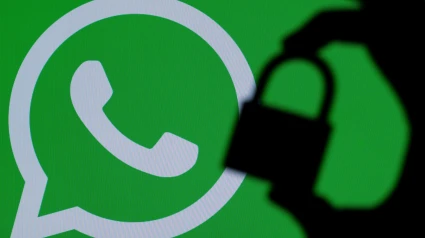 Icono de WhatsApp junto a un candado