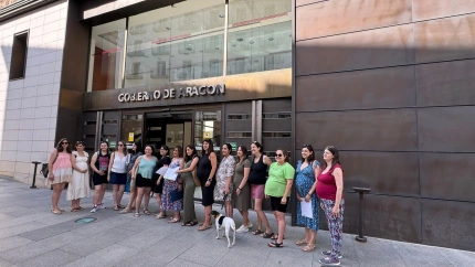 Las afectadas por el posible cierre de los paritorios en Teruel recaban más de 45.000 firmas en un día