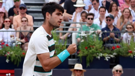 Carlos Alcaraz conquistó en Queen's el quinto título de un gran 2025.