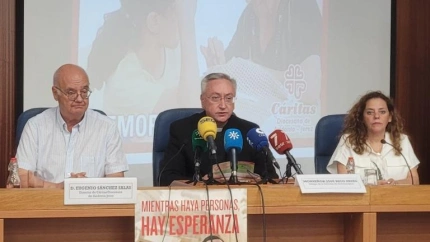 Monseñor Rico Pavés interviene en la presentación de la Memoria 2024 de Cáritas de Asidonia-Jerez