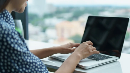 Soraya, una nómada digital que apuesta por un pueblo de Extremadura