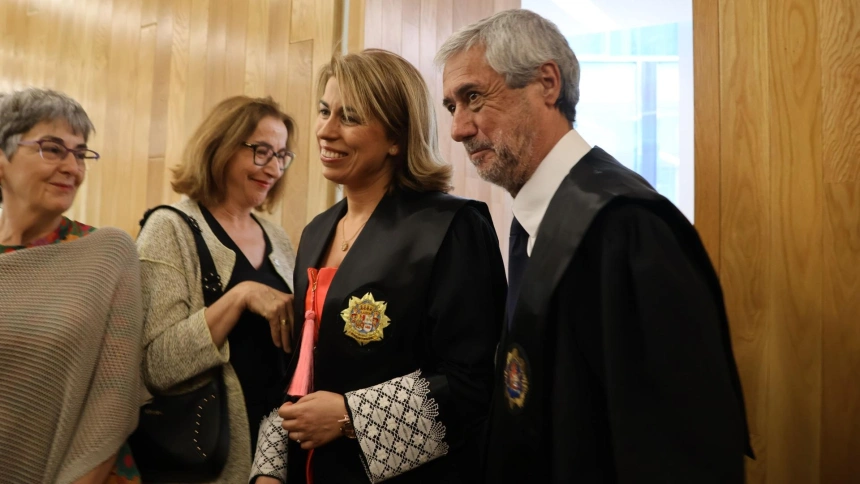 Sandra Piñeiro toma posesión