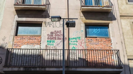La técnica de una okupa en Madrid para que la dueña no pueda echarla y que le hace perder el control de la situación: "Estoy en la calle"