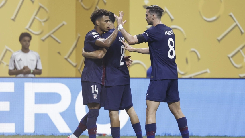 Los jugadores del PSG celebran su gol contra el Bayern