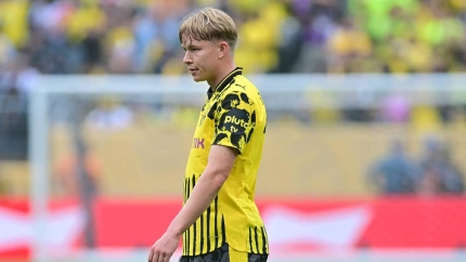 Beier durante un partido del Borussia Dortmund