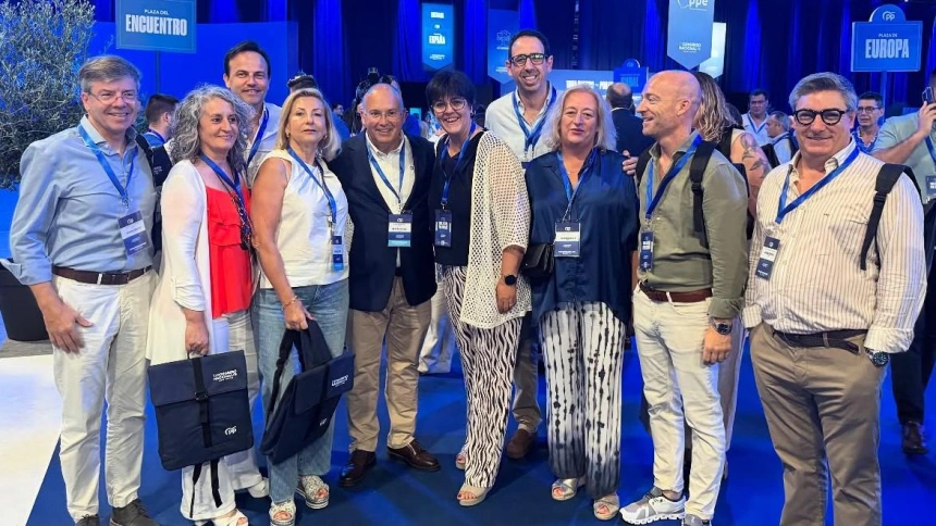 Juana Mari en el congreso nacional pp