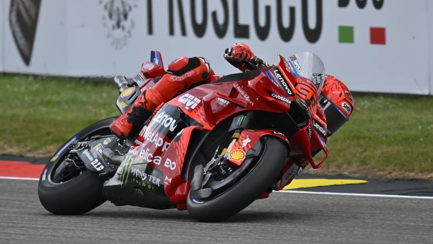 Marc Márquez consiguió en Sachsenring su séptima pole de la temporada.