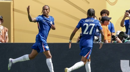 Joao Pedro festeja el gol conseguido ante el PSG