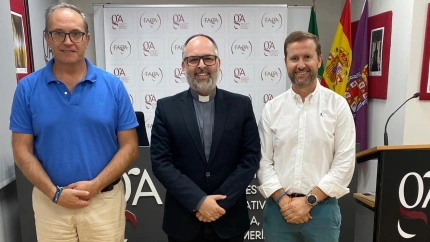 El Colegio de Gestores Administrativos refuerza su compromiso con la ciudad y la Diócesis de Jaén