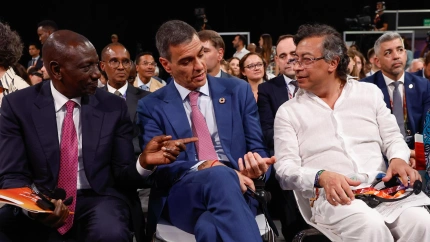 El presidente de España, Pedro Sánchez, y el presidente de Colombia, Gustavo Petro
