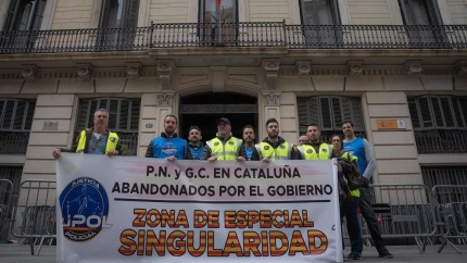 Miembros del sindicato Jupol durante una concentración ante la Jefatura de Vía Laietana en Barcelona