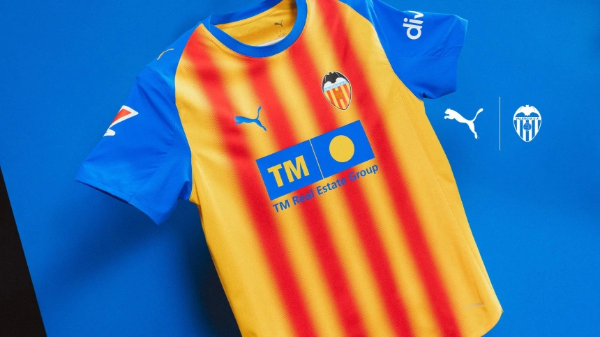 La nueva camiseta del Valencia CF