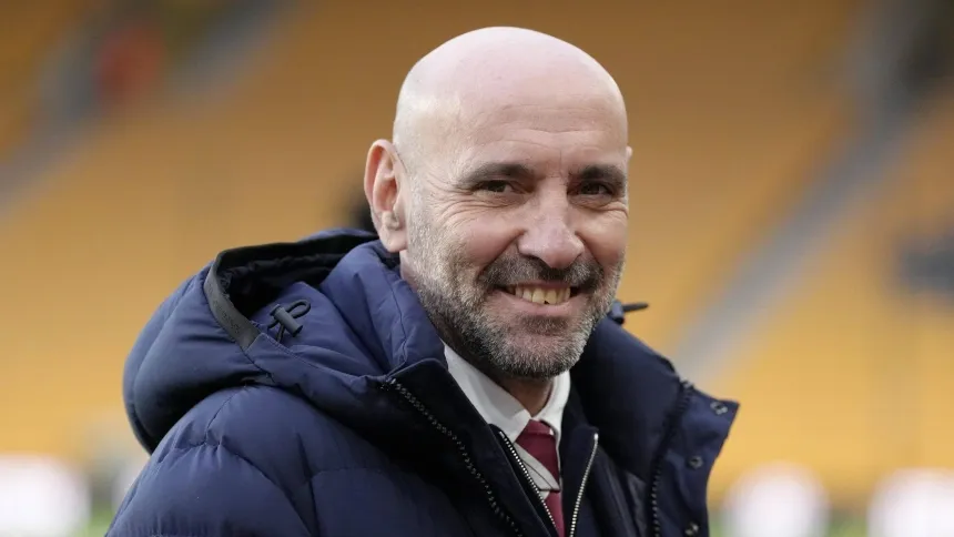 Monchi, director deportivo del Aston Villa.