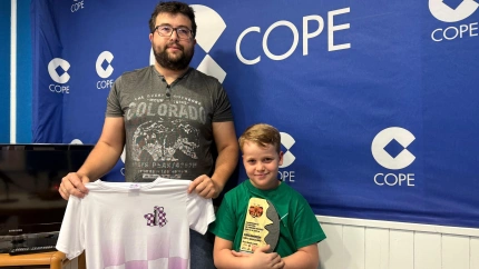 Adrián del Rey y su entrenador, Bio Lara