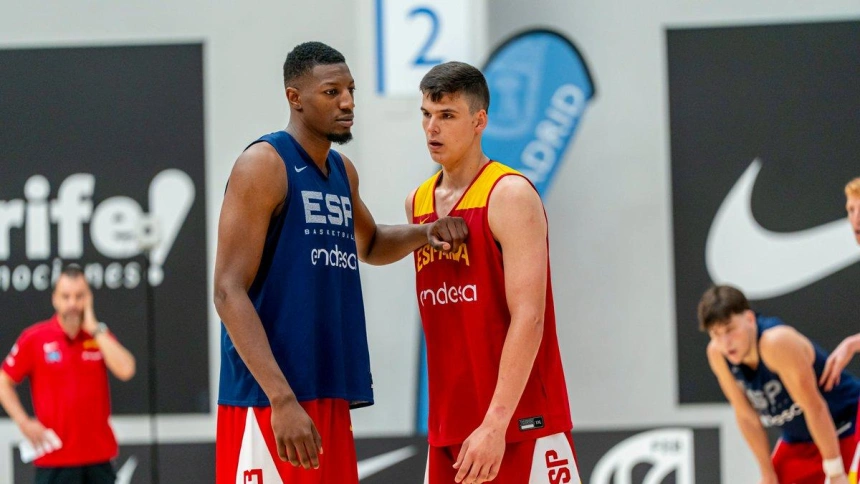 Sima y Pradilla, durante un entrenamiento de la selección española