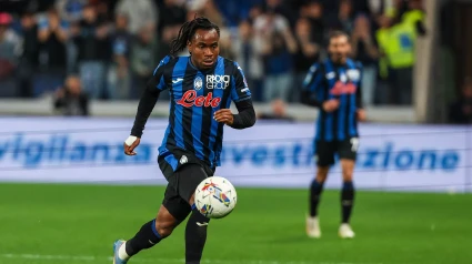 Lookman en un partido con el Atalanta