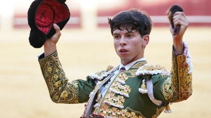 Julio Méndez, con la oreja cortada este jueves en Málaga