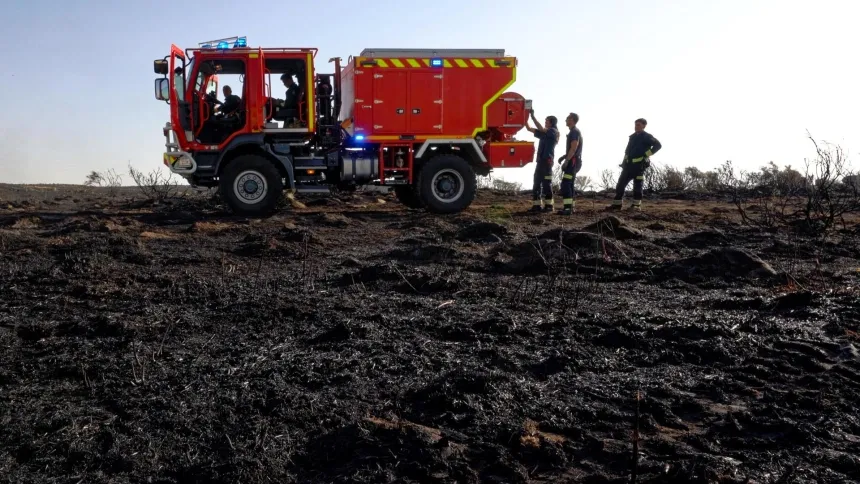 Zona quemada en las proximidades de Urraca-Miguel, barrio anexionado de Ávila