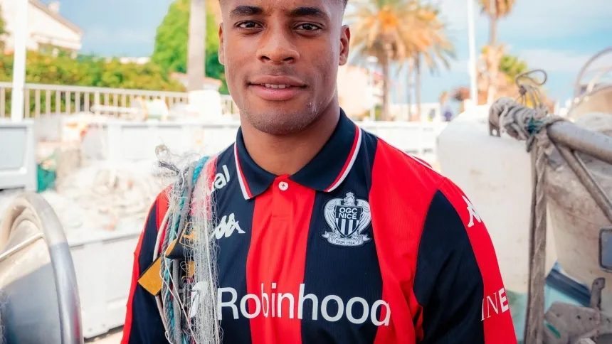 Kevin Carlos vuelve a cambiar de equipo