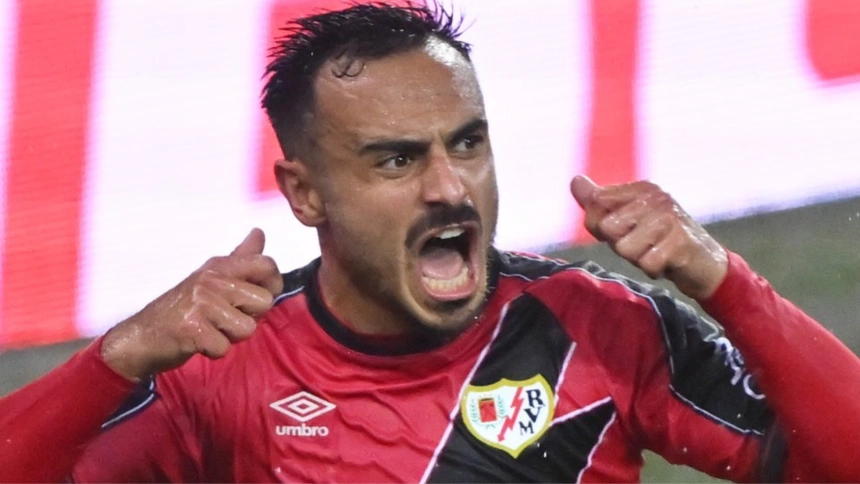 Álvaro García celebra el gol ante el Neman