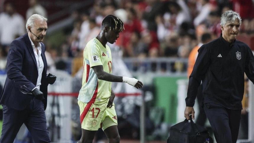 Nico Williams fue cambiado antes del descanso del Turquía - España