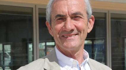 mANOLO