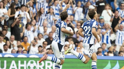 Oyarzabal celebra su gol en el partido entre la Real Sociedad y el Real Madrid