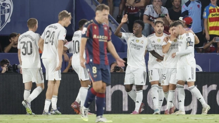 Vinicius celebra el gol del Real Madrid al Levante