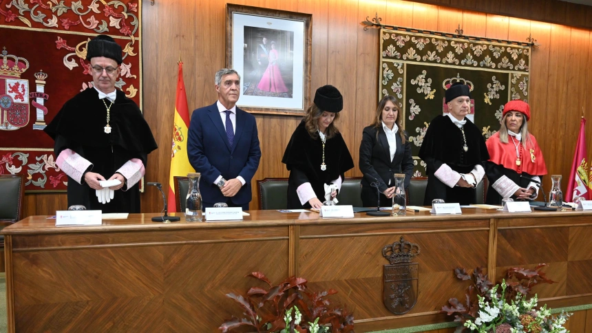 El Grado de Medicina de la Universidad de León más cerca de implantarse el curso 2026-27