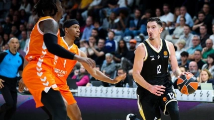 Valencia Basket se muestra firme y empieza con buen pie ante el Asvel (77-80)