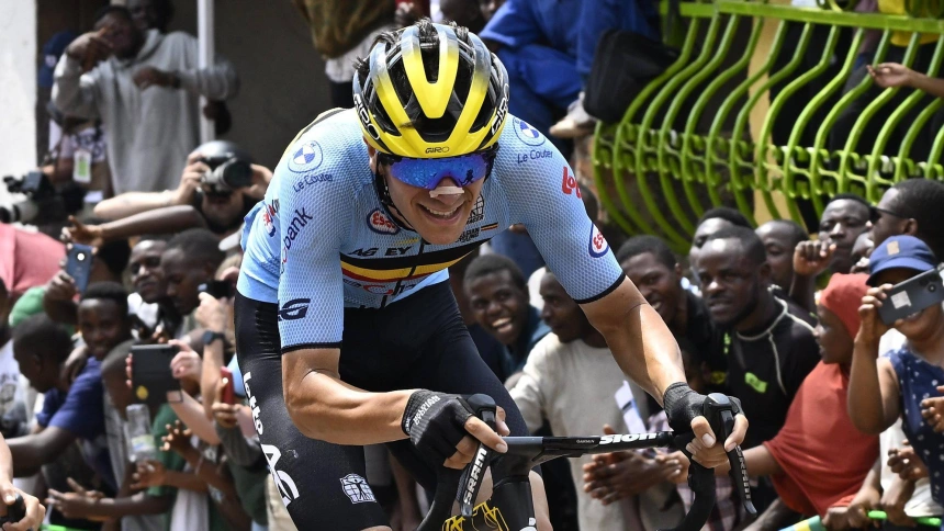 Gran apuesta de futuro del Movistar con el fichaje del belga Uijtdebroeks.