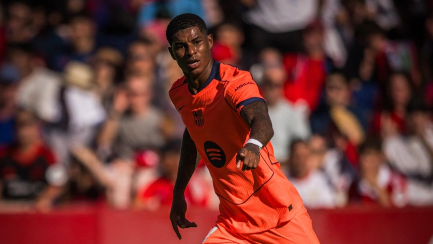 Marcus Rashford celebra su gol en el Sevilla-FC Barcelona